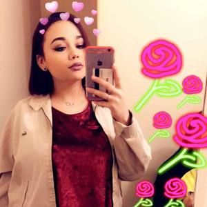 Meet your Posher, Karla